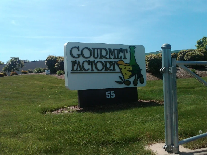 ground sign gourmet factory